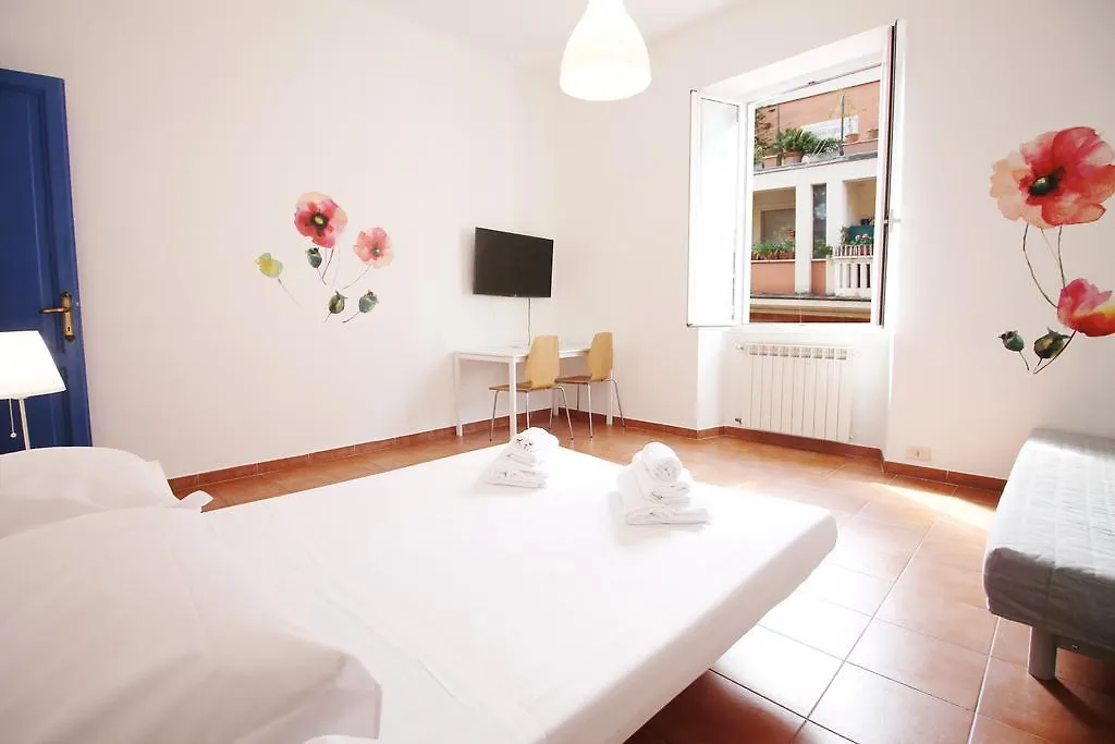 Colosseum Super Family Apartment Rome 0*,  Italy