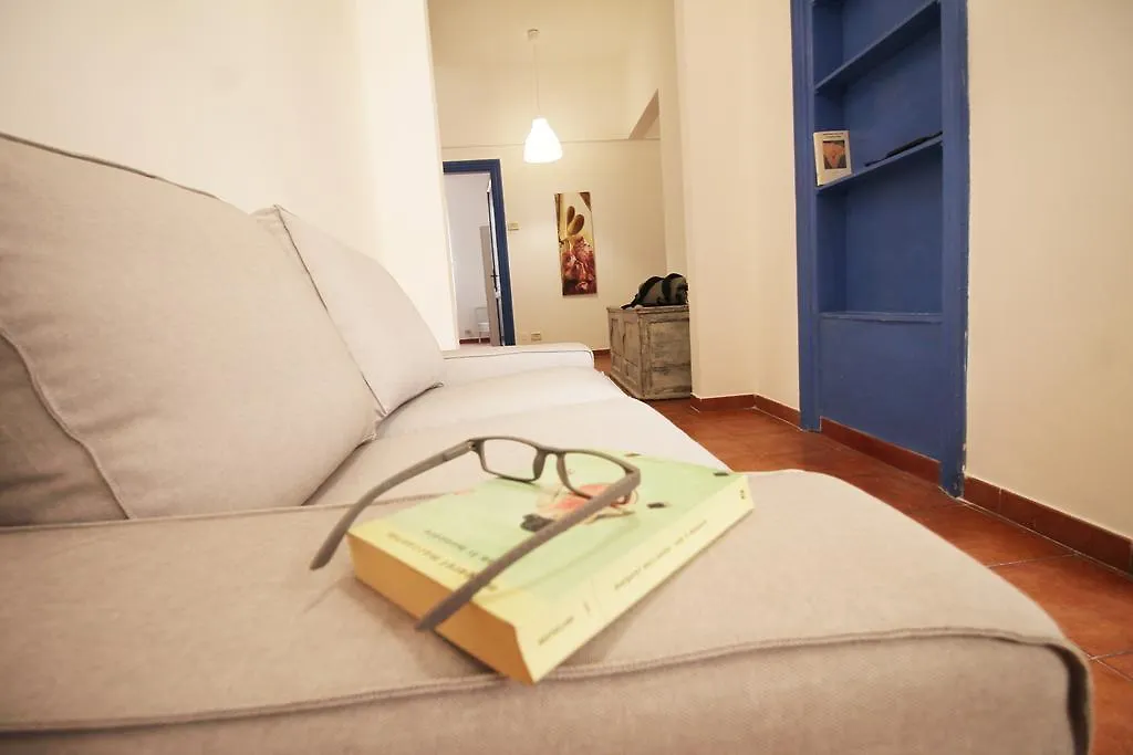 Colosseum Super Family Apartment Rome